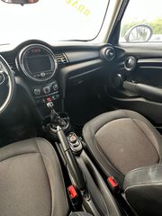 Mini Cooper D 2019 ONE-thumb-8