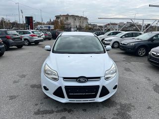 Ford Focus 2011 TITANIUM-thumb-1