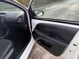 Toyota Aygo 2017 1.0 X-thumb-39