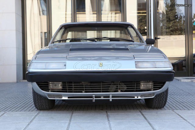 Ferrari 365 1975 GT4 2+2