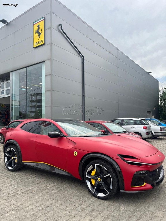Ferrari Purosangue 2025