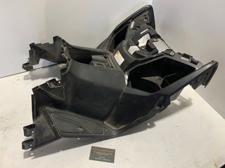 ΠΟΔΙΑ ΕΣΩΤΕΡΙΚΗ / ΝΤΟΥΛΑΠΙ YAMAHA X-MAX 125/250 *MOTO LEADER PARTS*