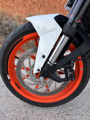KTM 390 Duke 2018-thumb-10
