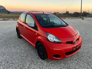 Toyota Aygo 2011 AYGO 1.0 5θ-thumb-1
