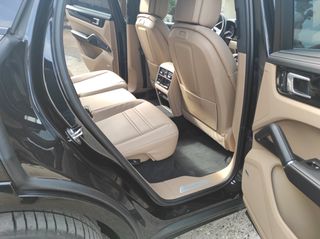 Porsche Cayenne 2022 Coupé-thumb-17