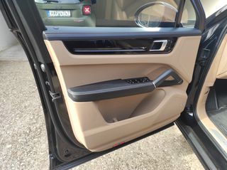 Porsche Cayenne 2022 Coupé-thumb-28