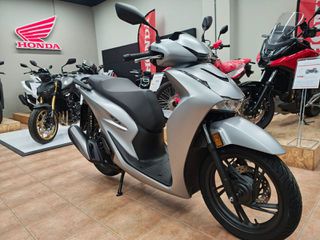 Honda SH 150 2026