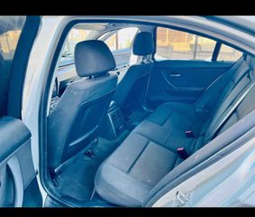 Bmw 320 2005 320D E90-thumb-6