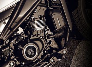 CFmoto 450 CL-C 2026 BOBBER-thumb-10