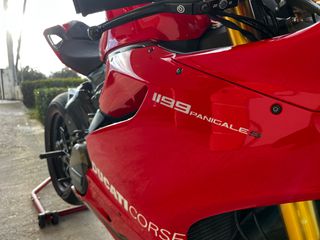 Ducati 1199 Panigale 2014 PANIGALE S  / OHLINS/ ABS / CARBON-thumb-5