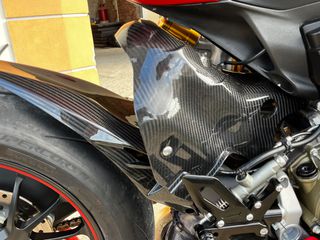 Ducati 1199 Panigale 2014 PANIGALE S  / OHLINS/ ABS / CARBON-thumb-9