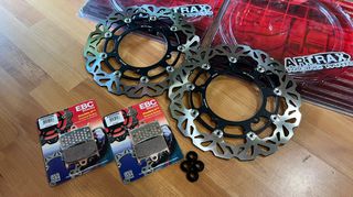 TRACER 900 310mm kit (άποστατες ,τακάκια )