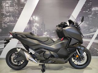 Honda Forza 750 2026