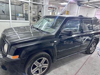 Jeep Patriot-thumb-5