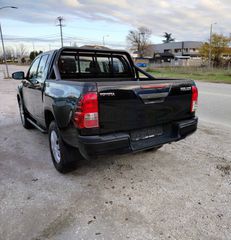 Toyota Hilux 2017 DOUBLE CAB 2.5 D-4D 4X4-thumb-9