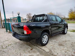 Toyota Hilux 2017 DOUBLE CAB 2.5 D-4D 4X4-thumb-17