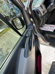 Renault Trafic 2018 EURO 6-thumb-11