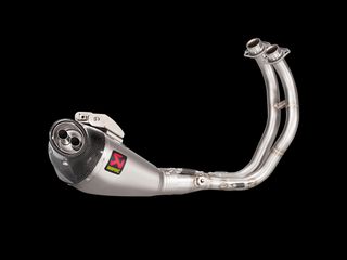 Akrapovic ολόσωμη εξάτμιση για Yamaha MT-07, Tracer 700/GT, XSR 700/Xtribute 2014-20