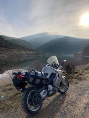 Bmw F 800 ST 2009-thumb-1