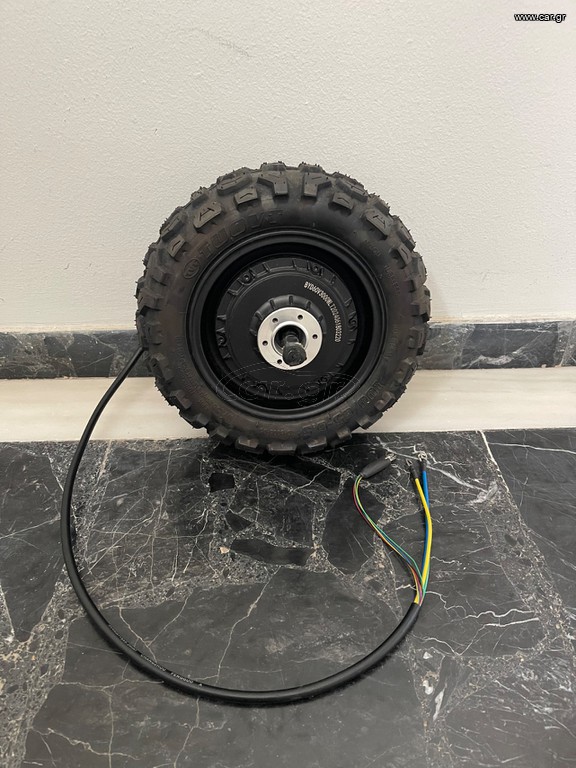 E-scooter Motor 11 Inch 3000 Watt/ 60 Volt με tubeless λάστιχο TUOVT 100/65-6.5