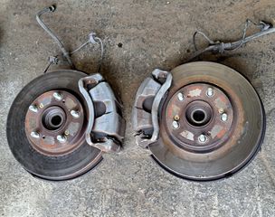 Ακρα μπροστινα με φρενα απο Honda Civic Fd 2007 μοντέλο.