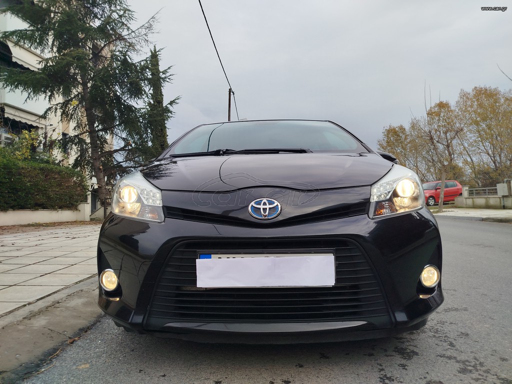 Toyota Yaris '13 ΜΗΔΕΝΙΚΑ ΤΕΛΗ!!1.5 HYBRID!!AUTO!!!LPG VIALE!!!CAMERA-NAVI!!!ΣΑΝ ΚΑΙΝΟΥΡΙΟ!!