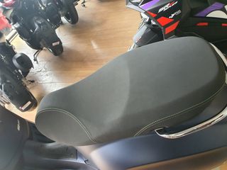 Piaggio Vespa 2026 Primavera Tec-thumb-3
