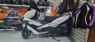 Keeway Vieste 125 2022-thumb-4