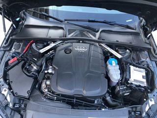 Audi A4 2019 AVANT S LINE-thumb-15