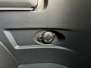 Kgm Tivoli 2026 TIVOLI 4WD STYLE-thumb-19