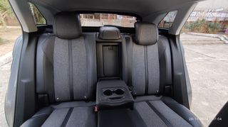 Peugeot 3008 2016 1.2 PURETECH 130 ALLURE-thumb-7
