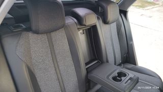 Peugeot 3008 2016 1.2 PURETECH 130 ALLURE-thumb-8