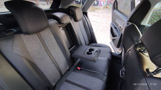 Peugeot 3008 2016 1.2 PURETECH 130 ALLURE-thumb-9