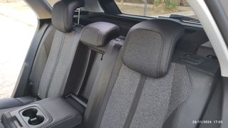 Peugeot 3008 2016 1.2 PURETECH 130 ALLURE-thumb-10