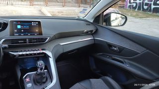 Peugeot 3008 2016 1.2 PURETECH 130 ALLURE-thumb-12