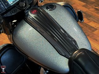 Harley Davidson Touring CVO Street Glide 2015-thumb-14