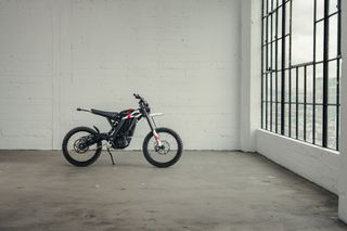 Zero XB 2026 AM- ZF 2.4 KWH-thumb-1