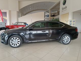 Skoda Superb 2017 STYLE-thumb-3