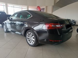 Skoda Superb 2017 STYLE-thumb-4