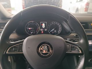 Skoda Superb 2017 STYLE-thumb-17