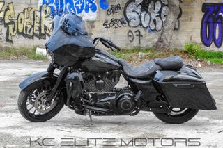 Harley Davidson Street Glide 2020 CVO-thumb-3