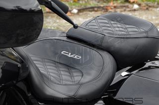 Harley Davidson Street Glide 2020 CVO-thumb-9
