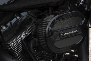 Harley Davidson Street Glide 2020 CVO-thumb-12