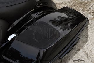 Harley Davidson Street Glide 2020 CVO-thumb-15