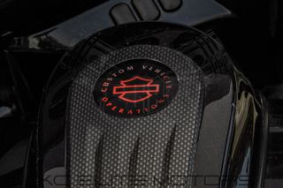 Harley Davidson Street Glide 2020 CVO-thumb-16