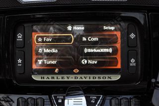 Harley Davidson Street Glide 2020 CVO-thumb-20