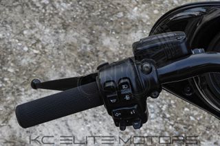 Harley Davidson Street Glide 2020 CVO-thumb-21