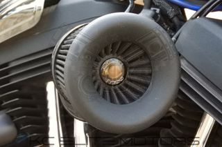 Harley Davidson Iron 1200 2019-thumb-11