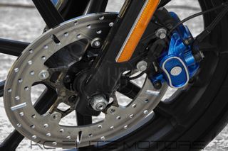 Harley Davidson Iron 1200 2019-thumb-14