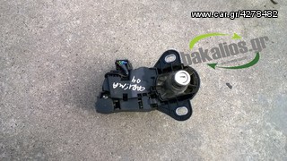 MITSUBISHI CARISMA-thumb-7